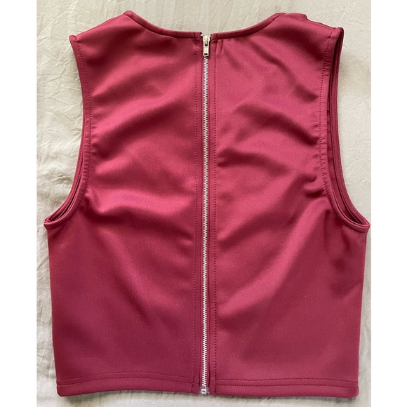 Sparkle + Fade Zipper Back Crop Top - Picture 2 of 6